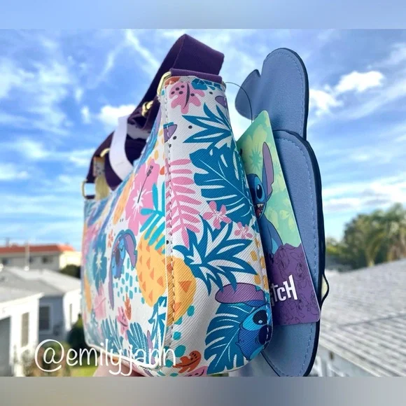 Stitch🍍Crossbody Bag - Picture 4 of 8